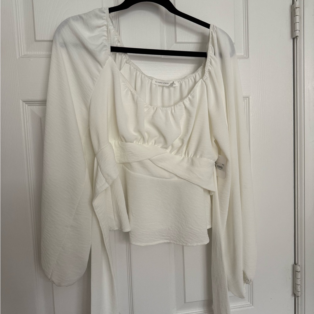 altar’d state lola long sleeve crossover top- NWT - Picture 4 of 6
